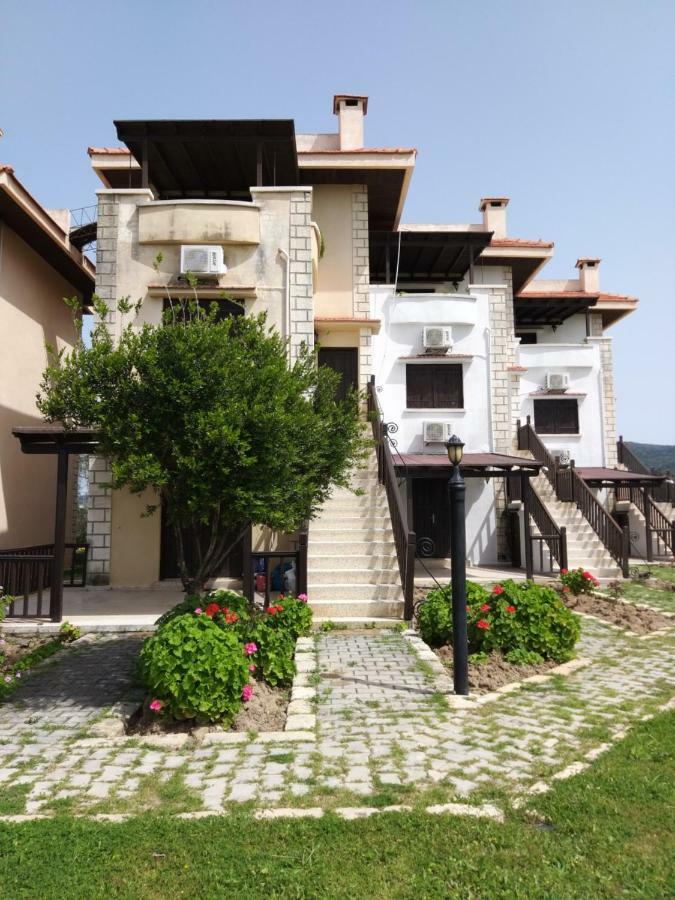Balci Plaza Hotel And Balci Plaza Guest Bungalows Karpaz Peninsula Selenias エクステリア 写真