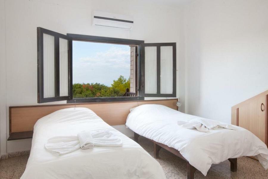 Balci Plaza Hotel And Balci Plaza Guest Bungalows Karpaz Peninsula Selenias エクステリア 写真