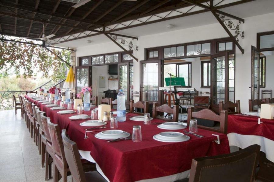 Balci Plaza Hotel And Balci Plaza Guest Bungalows Karpaz Peninsula Selenias エクステリア 写真