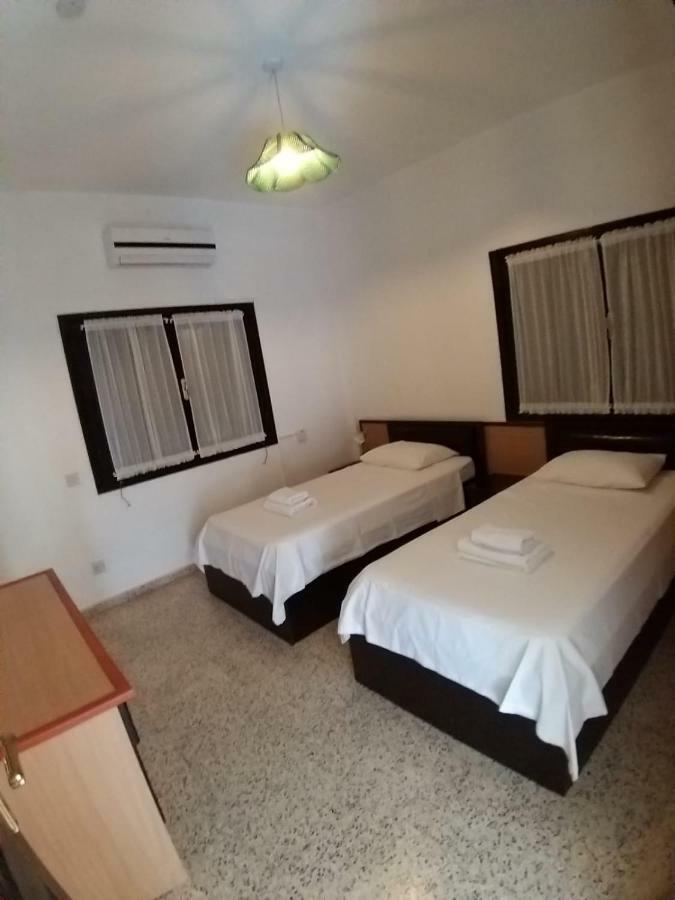 Balci Plaza Hotel And Balci Plaza Guest Bungalows Karpaz Peninsula Selenias エクステリア 写真